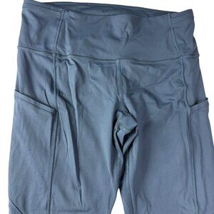 Lululemon Dark Blue Navy Yoga Legging.  Pockets.  Side Thight Pockets Size 8